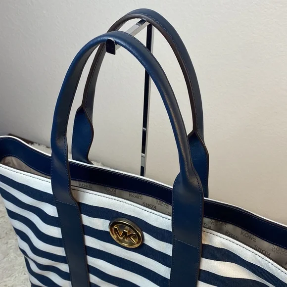 Michael Kors Fulton Canvas Striped Large Tote, Navy/White - Picture 4 of 7